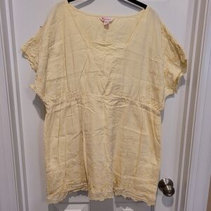 Glamorosa Yellow Top